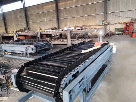 板鏈?zhǔn)浇o料機(jī)