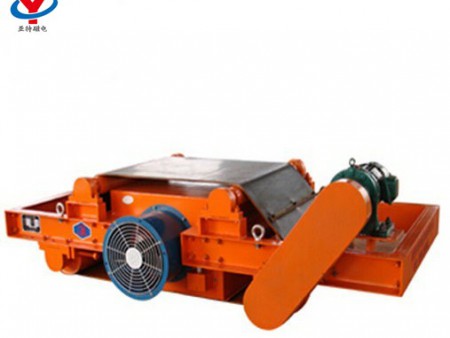 RCDC系列風(fēng)冷自缷式電磁除鐵器