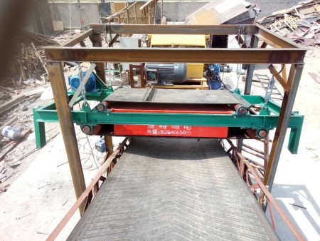 永磁除鐵器使用現(xiàn)場(chǎng)